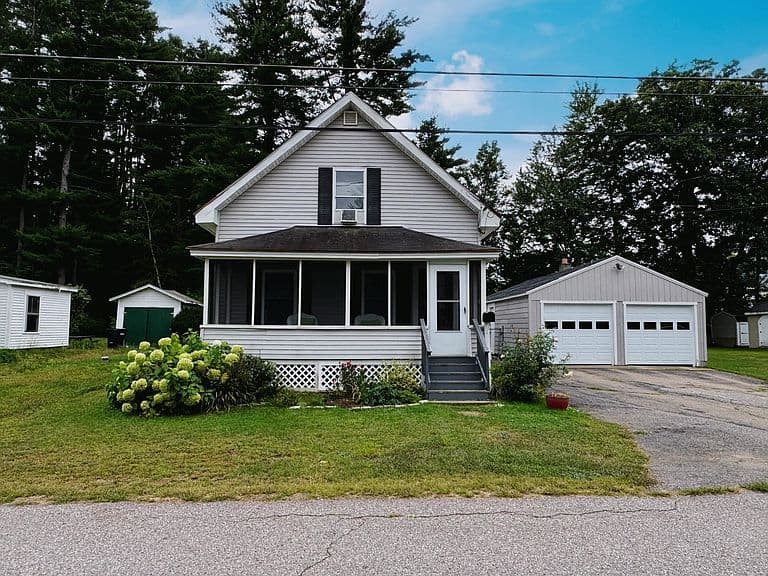 4 Cottage Street photo 2