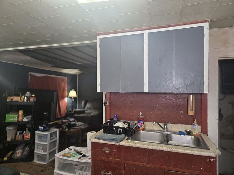 707 N Lake Ave photo 5