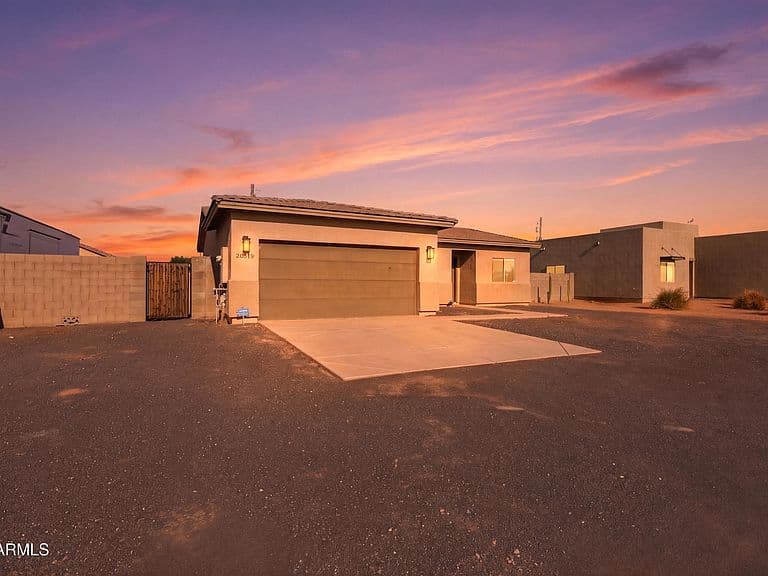 35119 N PAVA Lane photo 3