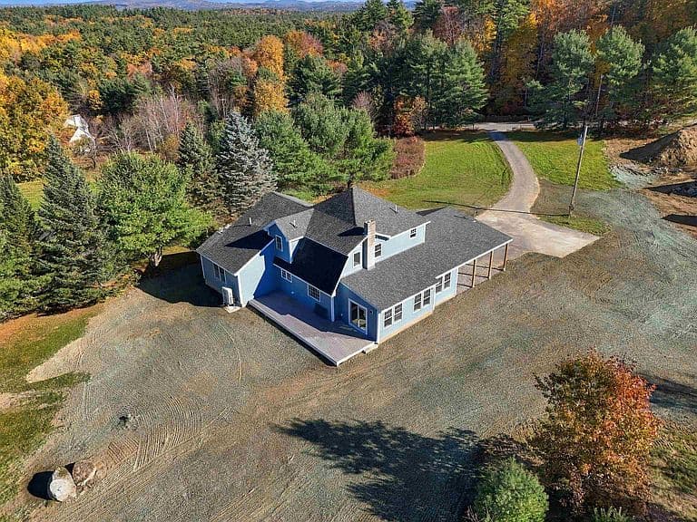 153 Carter Hill Road photo 2