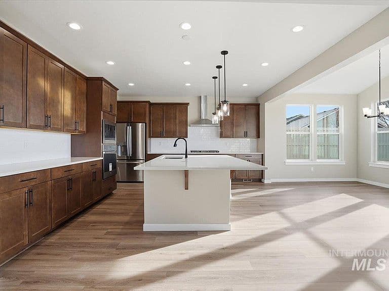 17031 N Yorktown Way photo 3