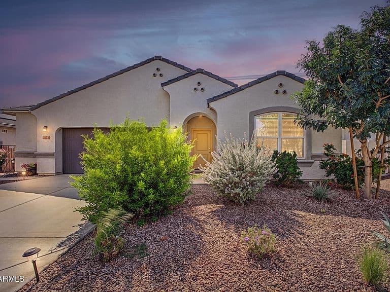 18363 W WHISPERING WIND Drive photo 1
