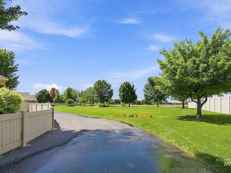 3597 S Capulet Way photo 5