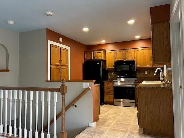 709 E 12th Ave photo 5