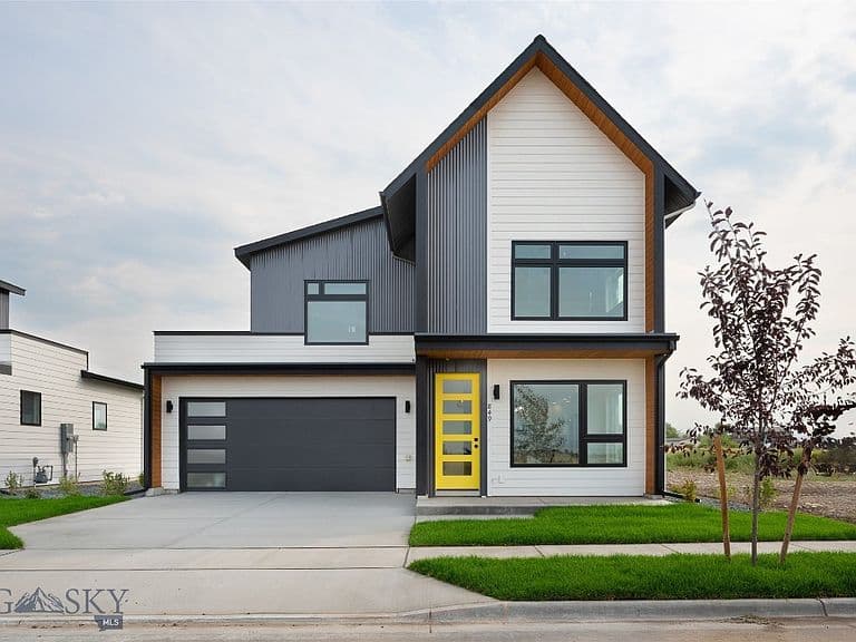845 Accolade Loop photo 1