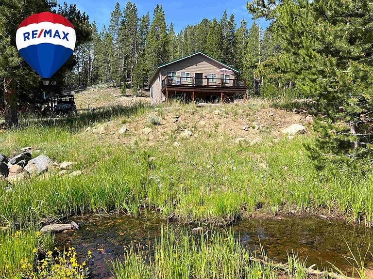 3858 Highway 28 photo 1