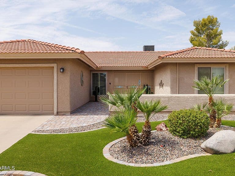 26406 S JARDIN Drive photo 2