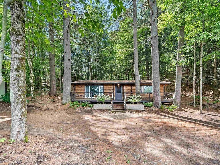 17 Middle Pines Road photo 2