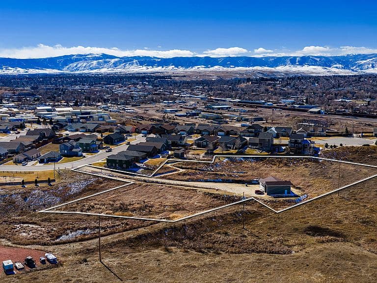 1761 Willow Trl photo 1