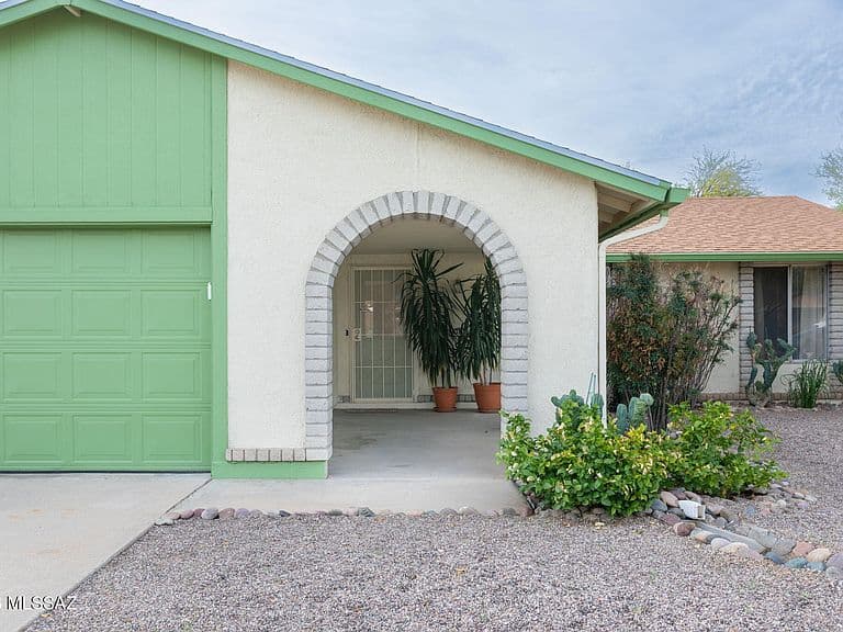 4321 W Rae Cir photo 2