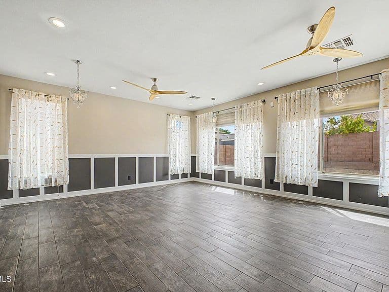 18585 E RYAN Road photo 3
