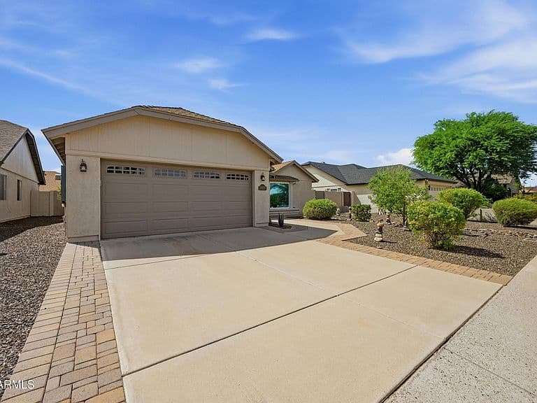 3925 E TIERRA BUENA Lane photo 2