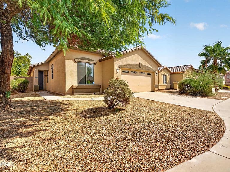 15272 W JACKSON Street photo 1