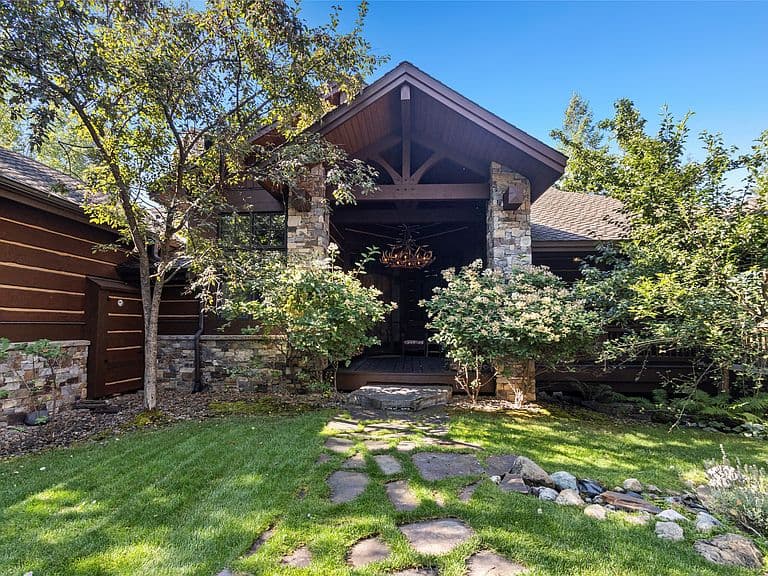 161 S Prairiesmoke Cir photo 2