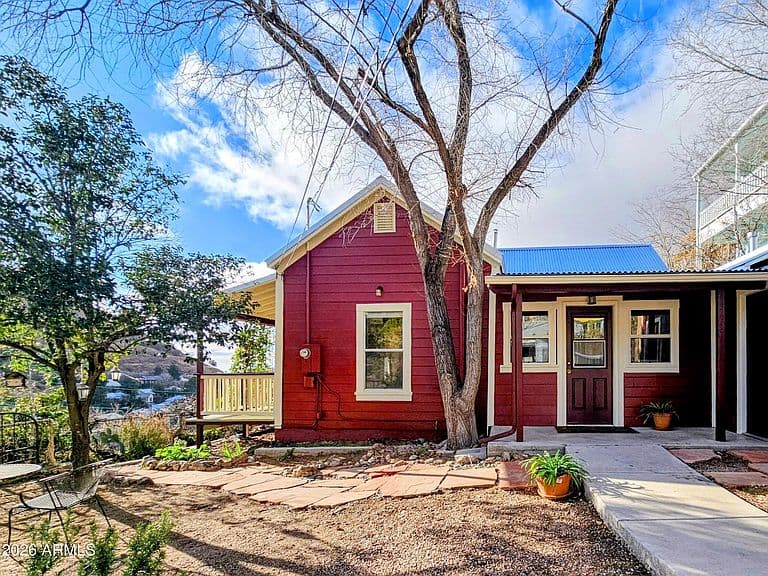 138B Opera Dr photo 2