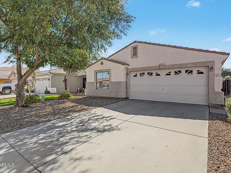 821 E NARDINI Street photo 1