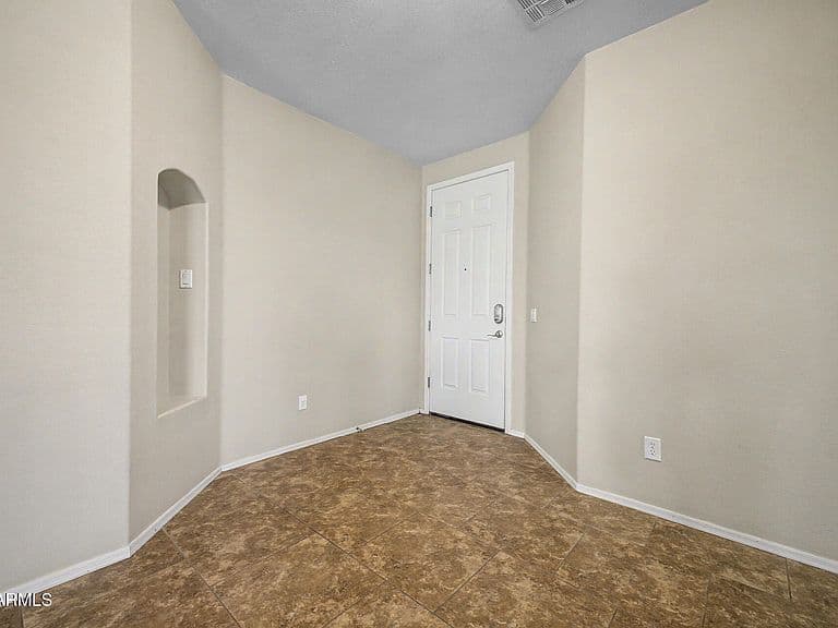 20230 N VALENCIA Drive photo 3