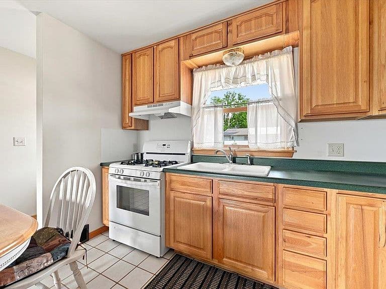 1820 7th Ave photo 4