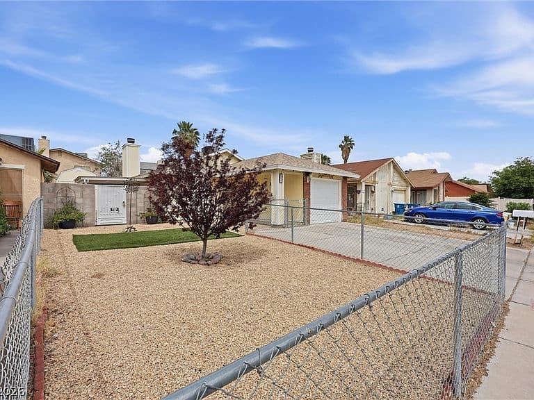129 Parrish Ln photo 3
