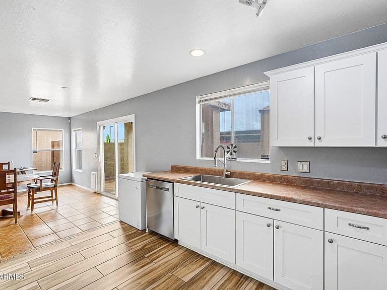 12917 W CHERRY HILLS Drive photo 5