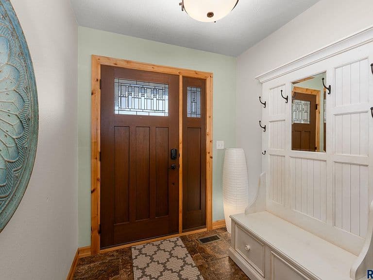 760 Fox Ct photo 3