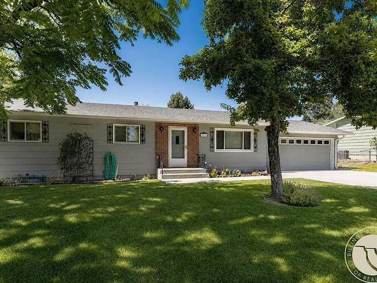 2518 Treasure Dr photo 1