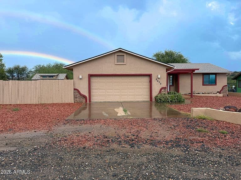 5625 N VICKI Lane photo 2