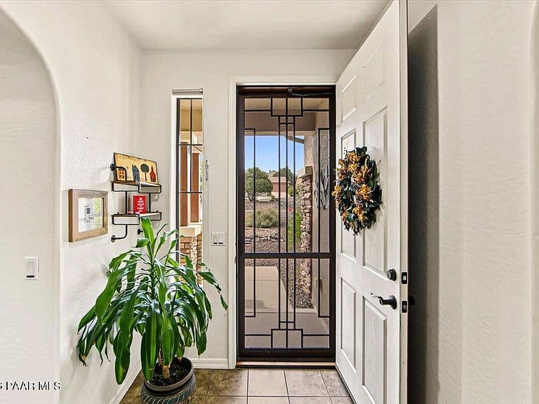1712 Juliana St photo 4