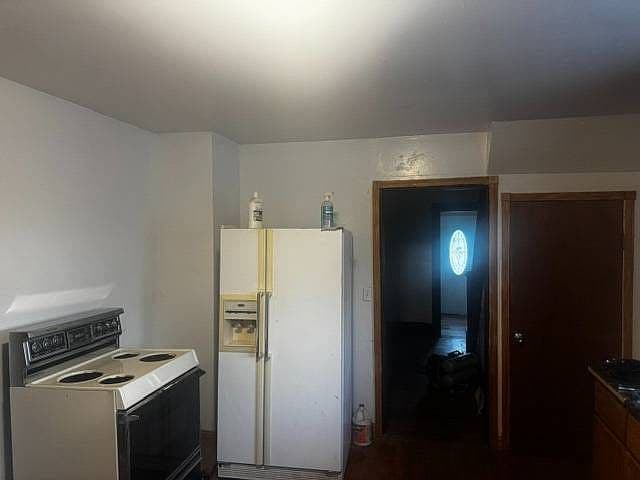 426 W 9th Ave photo 4