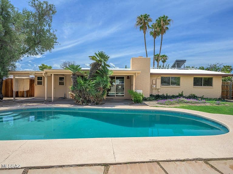 9541 E Calle Eunice photo 1