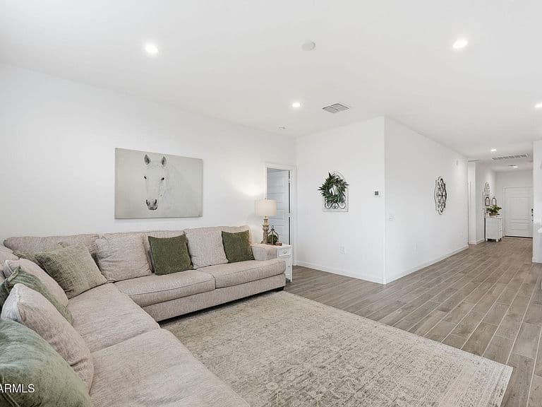 48486 N DURAN Way photo 5