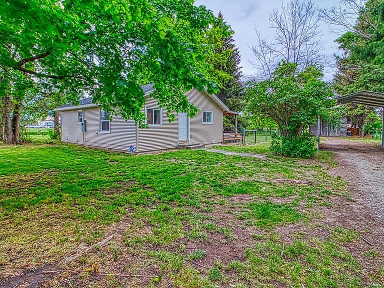 134 Grantsdale Cutoff Rd photo 2