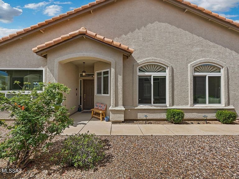 64465 E Wind Ridge Cir photo 1