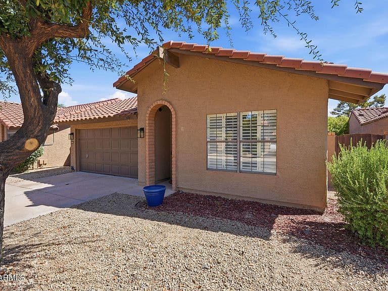 4366 E SANDIA Street photo 2