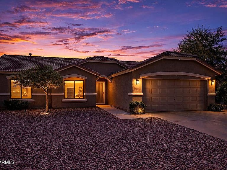 3771 E ELMINGTON Circle photo 1