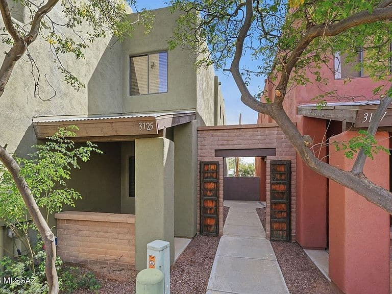 3125 N Olsen Ave photo 3