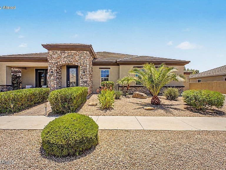22361 E SENTIERO Drive photo 2