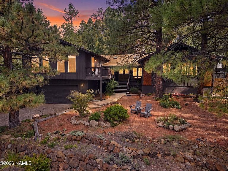 3500 N Monte Vista Dr photo 1