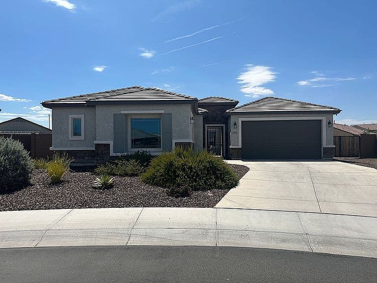 3555 N Presidio Ct photo 1