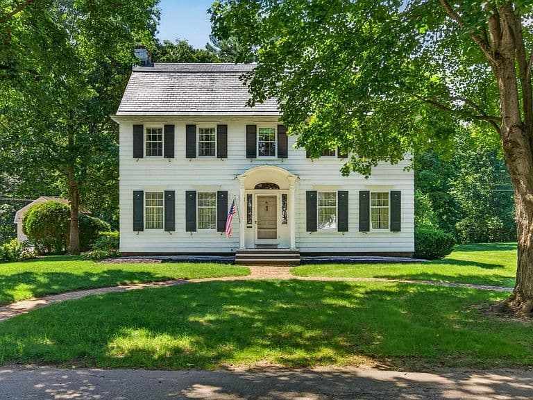 61 Ormsbee Avenue photo 1