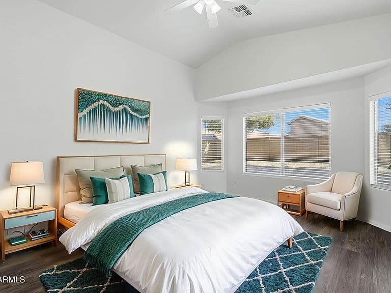 3207 S 94th Ave photo 4