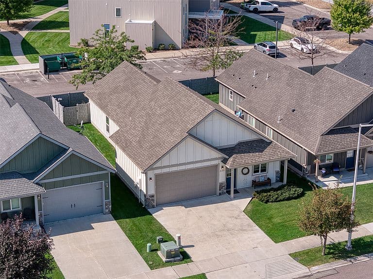 432 Bluebell Rd photo 4