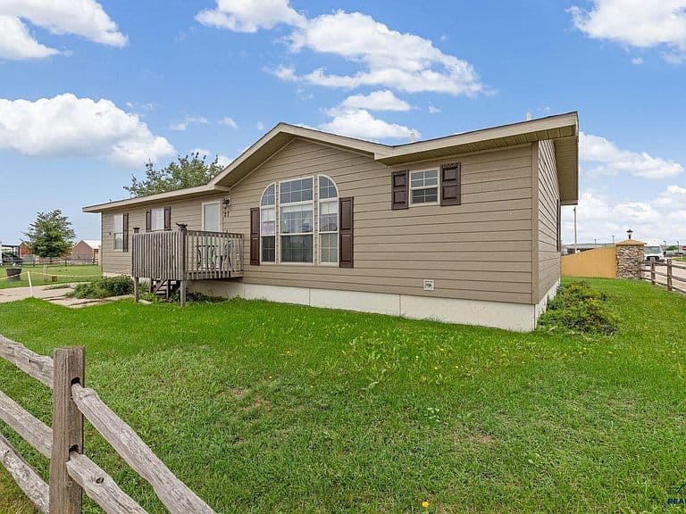 300 E Main St Lot 27 photo 2