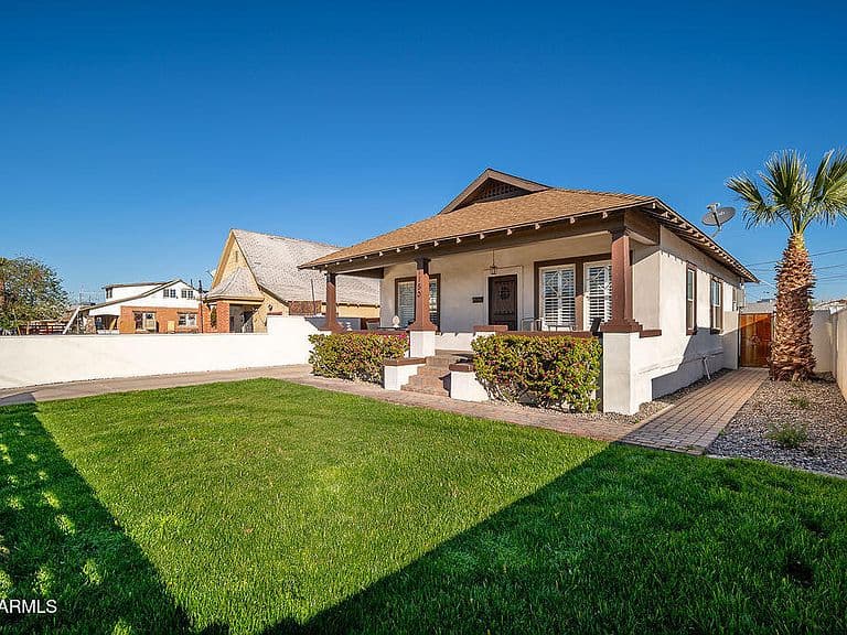 1150 E POLK Street photo 3