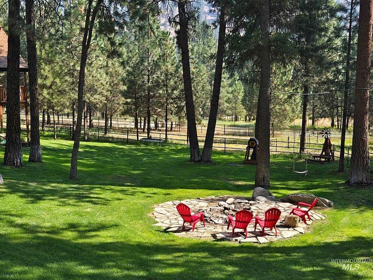 182 Southfork Rd photo 4