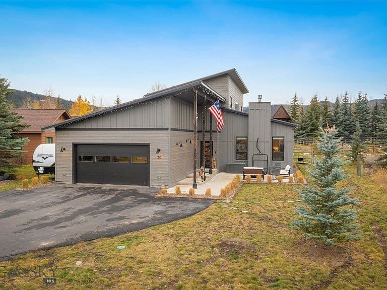 30 Whitefish Dr photo 1