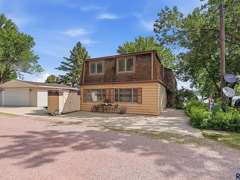 46246 S Shore Pl photo 4