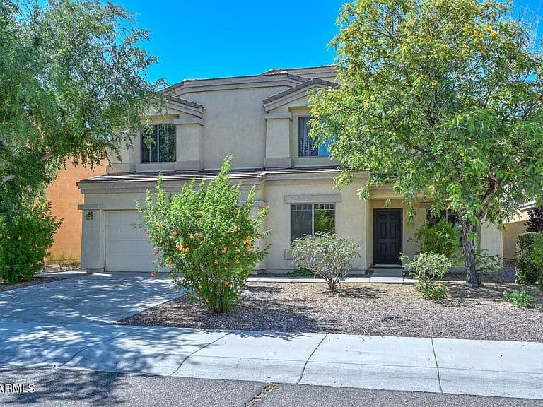 9541 W Frank Avenue photo 2