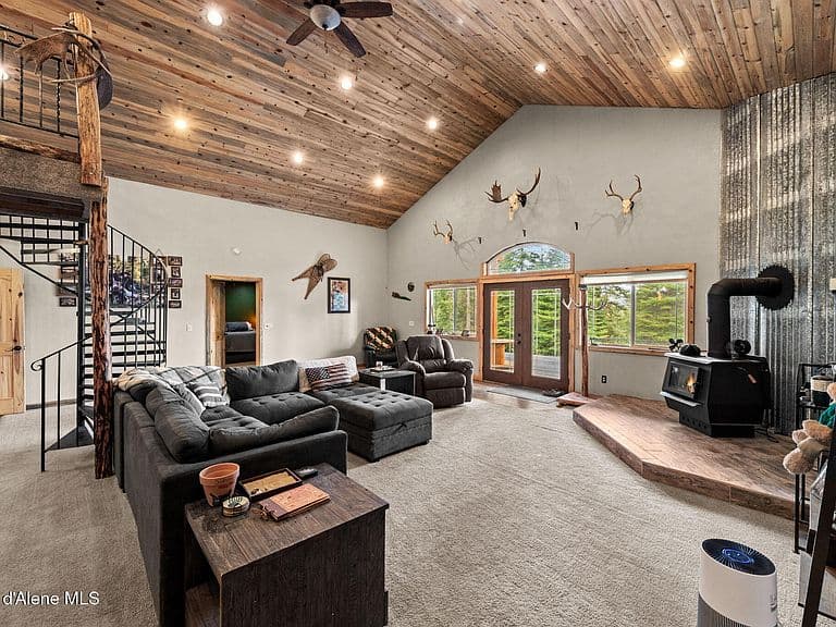 414 Joans Rd photo 5