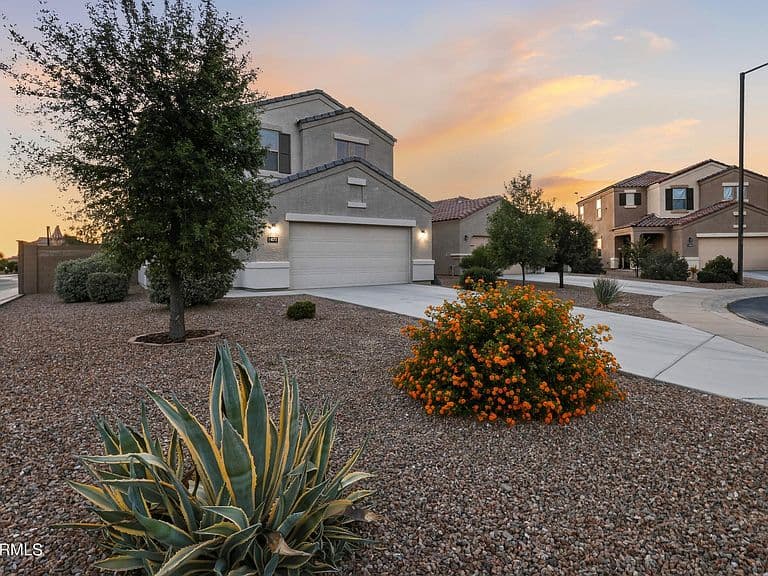 4072 N 309TH Circle photo 3